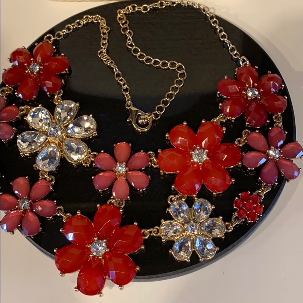 Statement Necklace - Picture 2 of 3